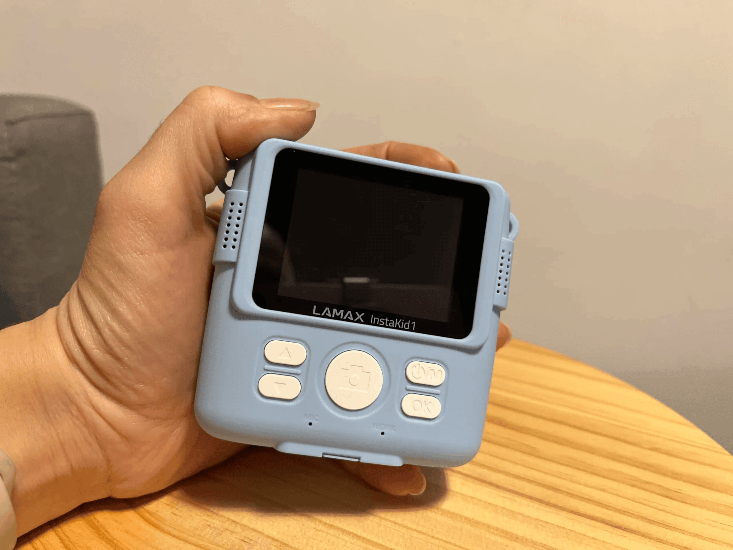 Upravljanje LAMAX InstaKid1