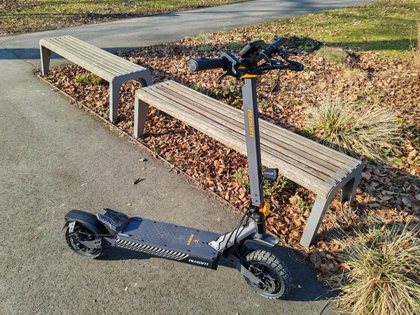 Recenzija Ausom L1 Max