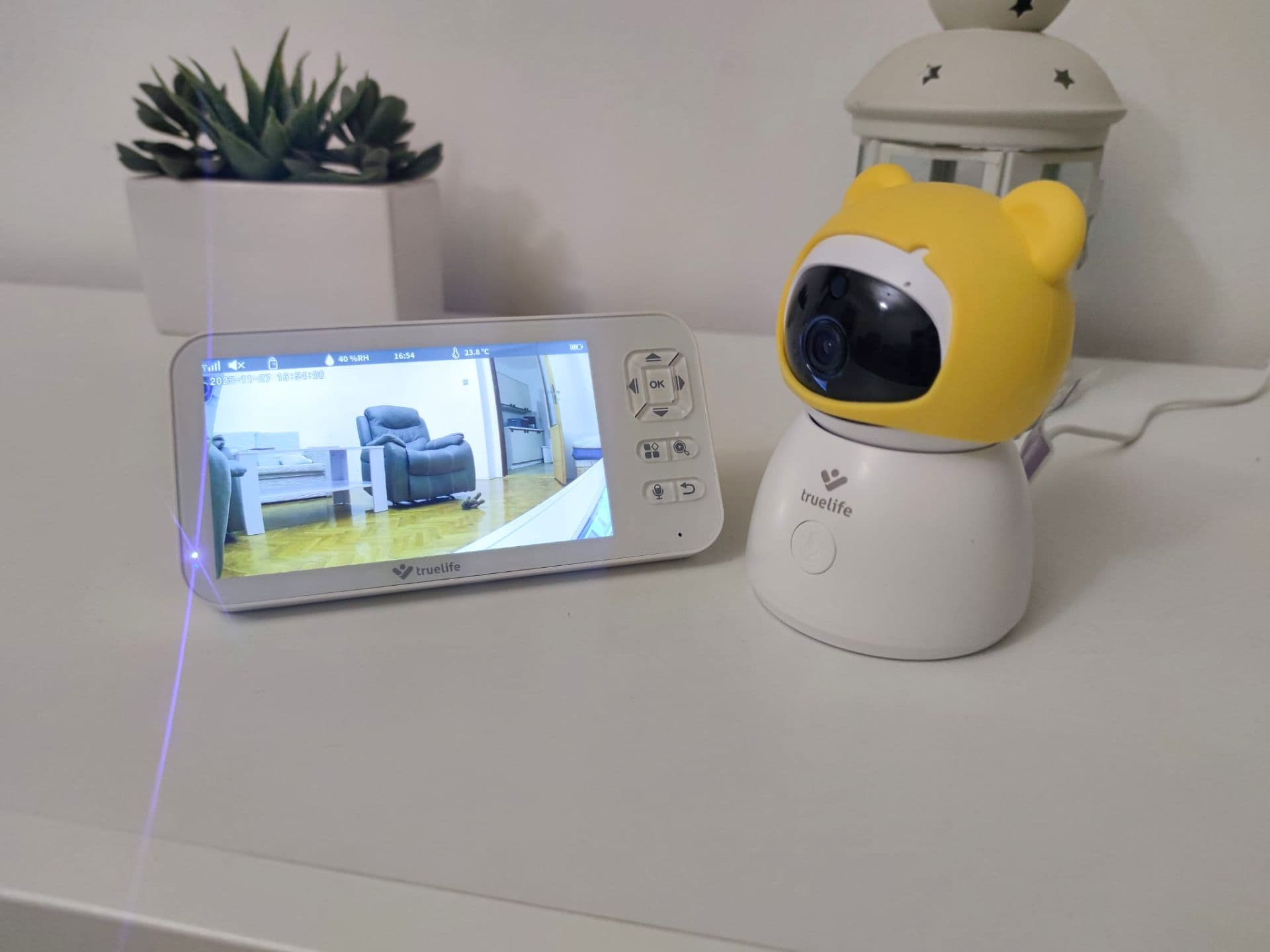 Recenzija dječje video dadilje TrueLife NannyCam R6 Dual Smart