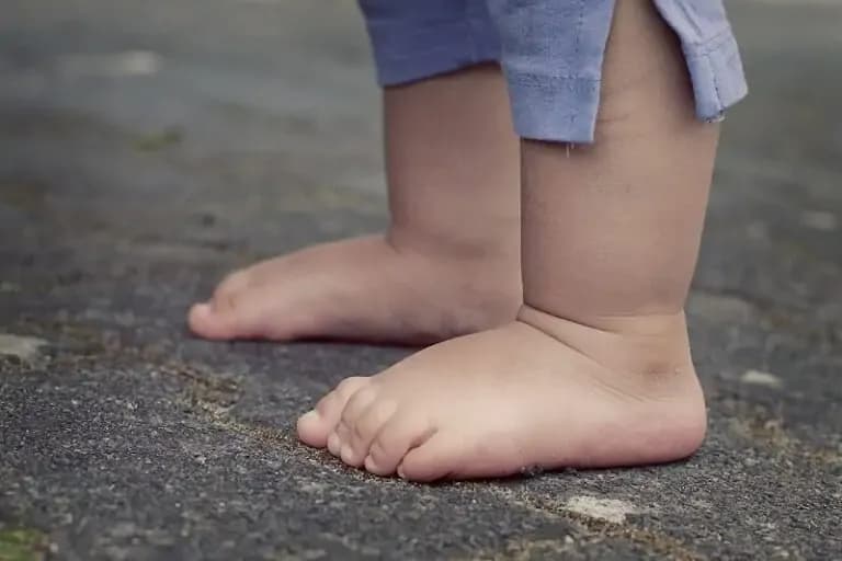 dječja stopala