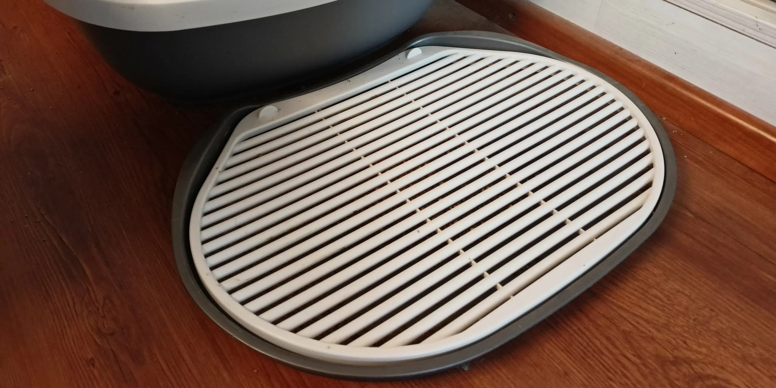 WC za mačke - podmetač